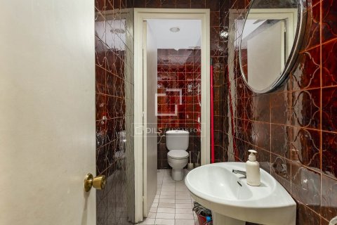 Dzīvoklis pārdošanā Barcelona, Spānijā 5 istabas, 242 m2 Nr. 150615 - attēls 24