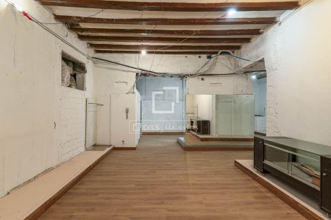 Dzīvoklis pārdošanā Barcelona, Spānijā 5 istabas, 242 m2 Nr. 150615 - attēls 20