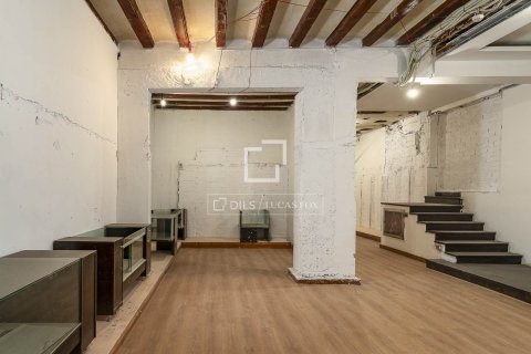 Dzīvoklis pārdošanā Barcelona, Spānijā 5 istabas, 242 m2 Nr. 150615 - attēls 29