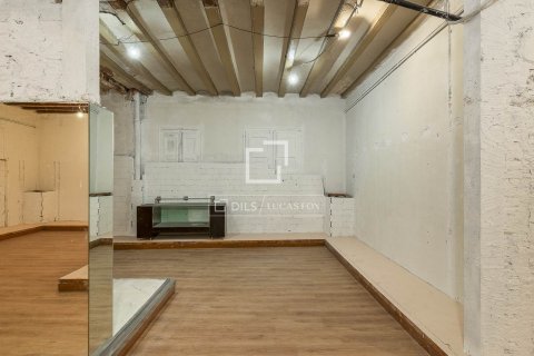 Dzīvoklis pārdošanā Barcelona, Spānijā 5 istabas, 242 m2 Nr. 150615 - attēls 13
