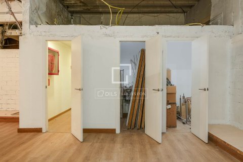 Dzīvoklis pārdošanā Barcelona, Spānijā 5 istabas, 242 m2 Nr. 150615 - attēls 23