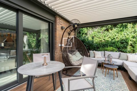 Villa for sale in Sant Cugat Del Valles, Barcelona, Spain 4 bedrooms, 312 sq.m. No. 150618 - photo 21