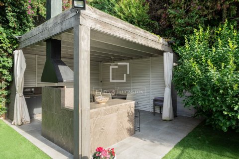 Villa for sale in Sant Cugat Del Valles, Barcelona, Spain 4 bedrooms, 312 sq.m. No. 150618 - photo 17