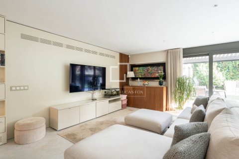 Villa for sale in Sant Cugat Del Valles, Barcelona, Spain 4 bedrooms, 312 sq.m. No. 150618 - photo 13