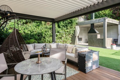 Villa for sale in Sant Cugat Del Valles, Barcelona, Spain 4 bedrooms, 312 sq.m. No. 150618 - photo 23