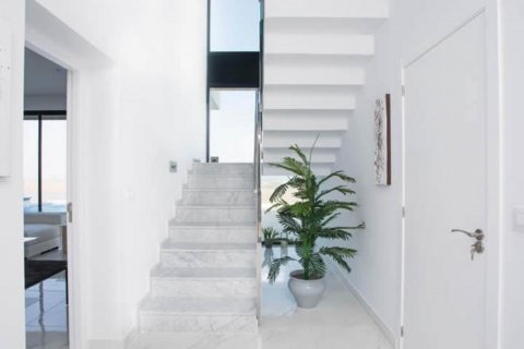 Villa en venta Pedreguer, Alicante, España 4 dormitorios, 180 m2 No. 80554 - foto 8