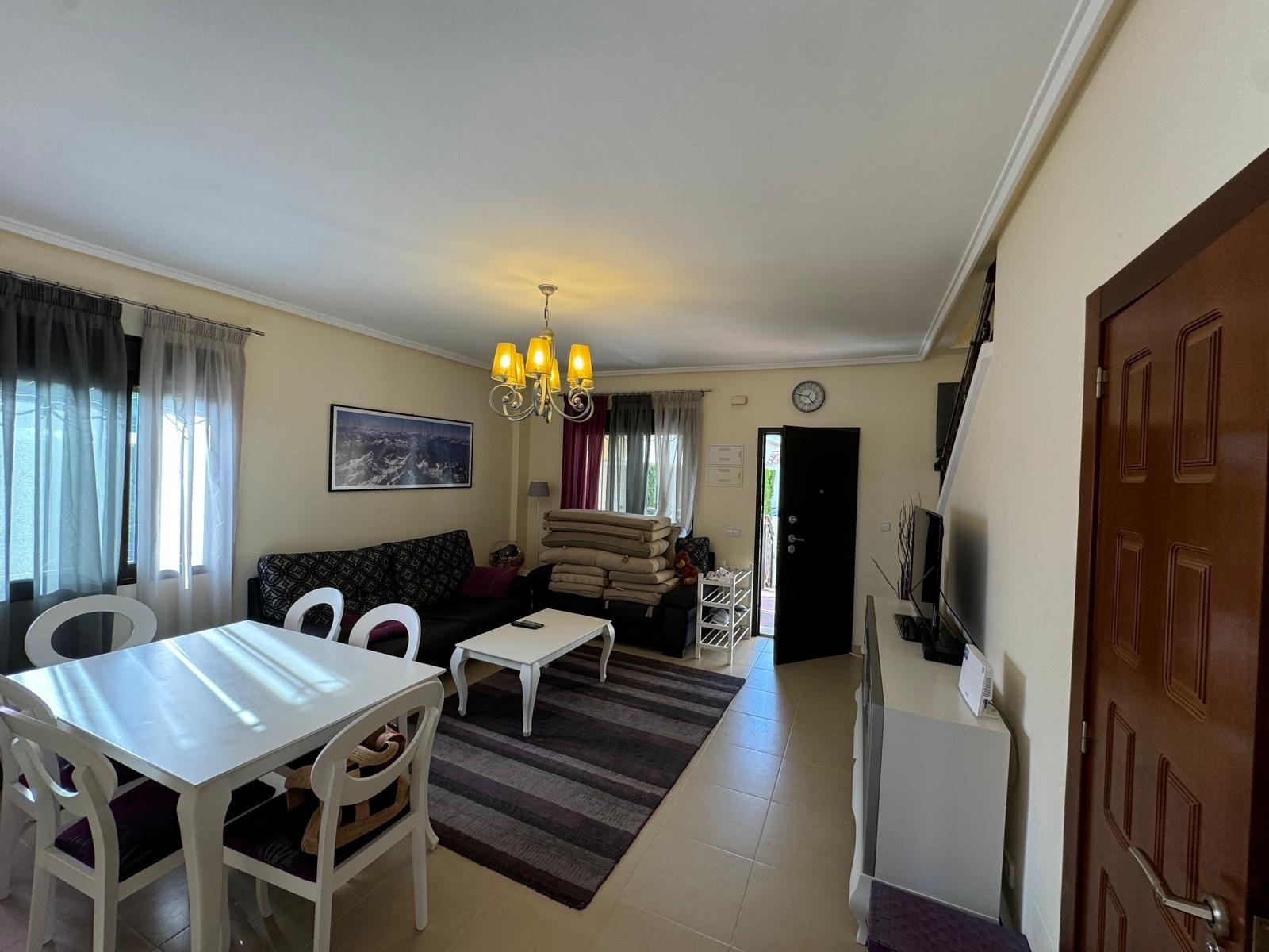 Hus i Rojales, Alicante, Spanien 3 sovrum, 275 kvm. Nr. 166714