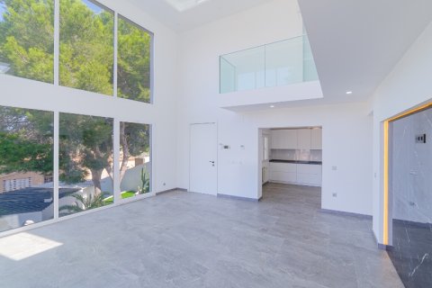 Willa w Los Balcones, Alicante, Hiszpania 6 sypialni, 286 mkw. nr 145943 – zdjęcie 7