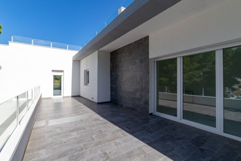 Willa w Los Balcones, Alicante, Hiszpania 6 sypialni, 286 mkw. nr 145943 – zdjęcie 24