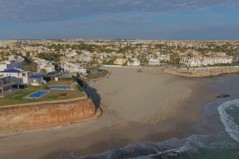 Villa zum Verkauf in Cabo Roig, Alicante, Spanien 3 Schlafzimmer, 266 m2 Nr. 145939 - Foto 18