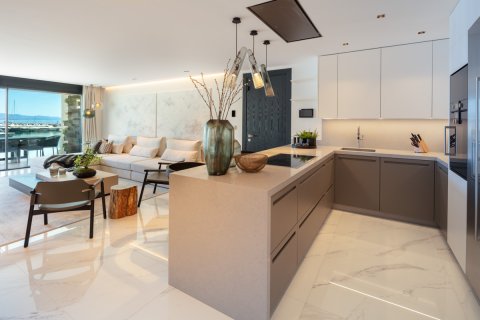 Apartment for sale in Marbella, Malaga, Spain 3 bedrooms, 121 sq.m. No. 174207 - photo 7