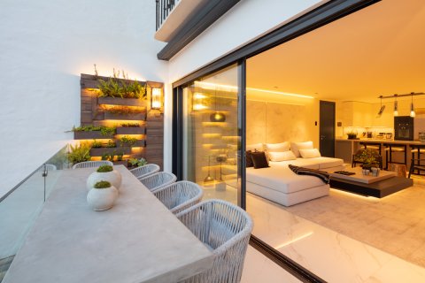 Apartment for sale in Marbella, Malaga, Spain 3 bedrooms, 121 sq.m. No. 174207 - photo 9