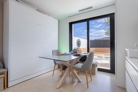 Radhus till salu i Benijofar, Alicante, Spanien 3 sovrum, 127 kvm. Nr. 140138 - foto 11