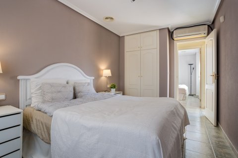 Villa à vendre à Guardamar del Segura, Alicante, Espagne, 2 chambres, 160 m2 No. 140139 - photo 8