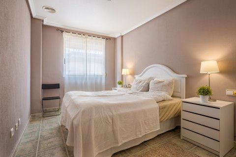 Villa à vendre à Guardamar del Segura, Alicante, Espagne, 2 chambres, 160 m2 No. 140139 - photo 7