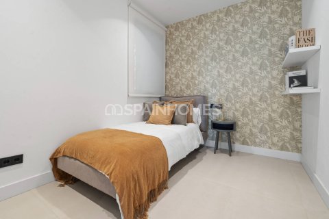 Apartment for sale in Estepona, Malaga, Spain 5 bedrooms, 184 sq.m. No. 168151 - photo 19