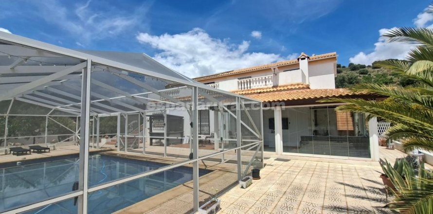 Сasa en Huércal-Overa, Almería, España 4 dormitorios, 185 m2 No. 168048