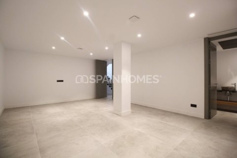 Huvila myytävänä Benalmadena, Malaga, Espanja, 4 makuuhuonetta, 243 m2 No. 168037 - kuva 16