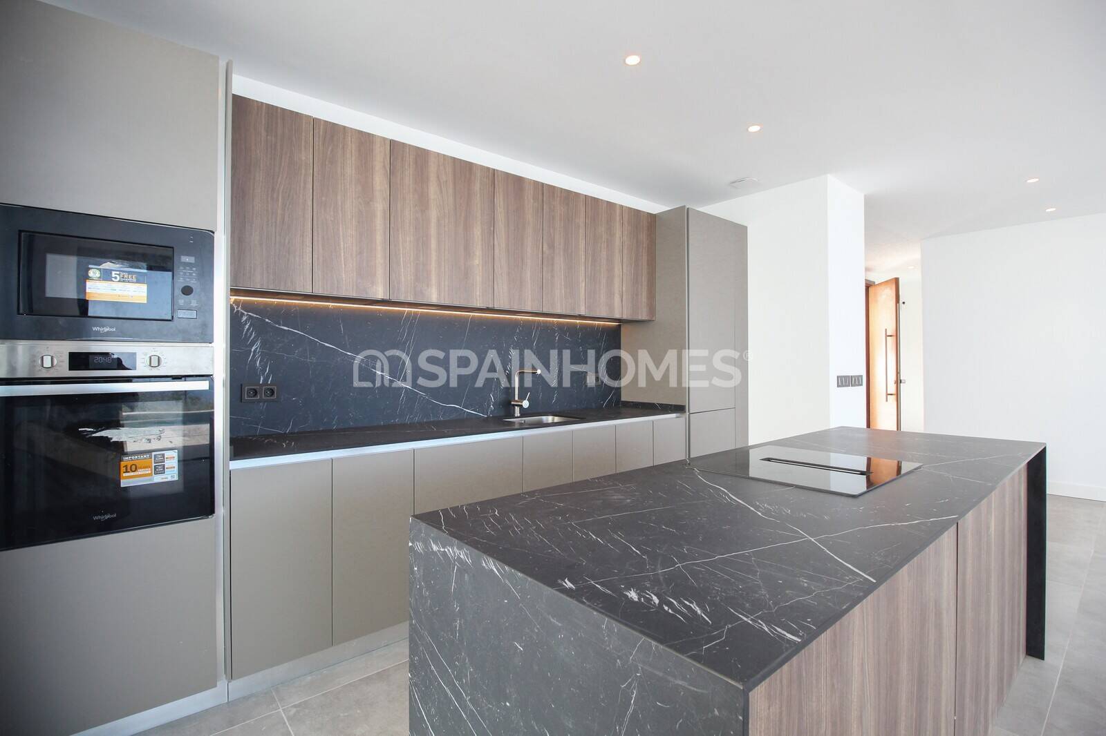 Villa i Benalmadena, Malaga, Spanien 4 sovrum, 243 kvm. Nr. 168037