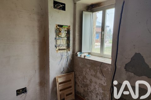 House for sale in San Sadurnino, A Coruna, Spain 3 bedrooms, 150 sq.m. No. 185629 - photo 11
