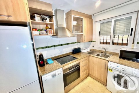 Apartamento en venta en Oropesa del Mar, Castellón, España 2 dormitorios, 63 m2 No. 185632 - foto 6