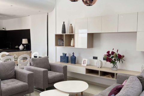 Продажа виллы Сьюдад Кесада, Аликанте, Испания 3 спальни, 98м2 №136297 - фото 26