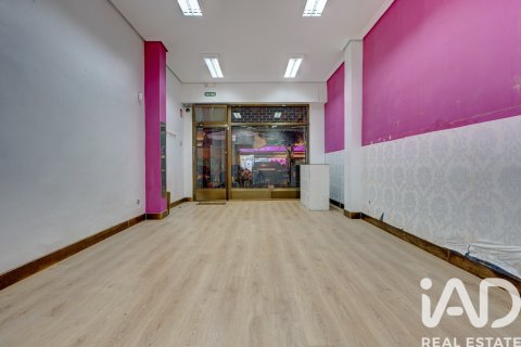 Liikekiinteistö myytävänä Bilbao, Biscay, Espanja, 3 makuuhuonetta, 54 m2 No. 188018 - kuva 11