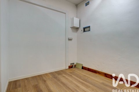 Liikekiinteistö myytävänä Bilbao, Biscay, Espanja, 3 makuuhuonetta, 54 m2 No. 188018 - kuva 5