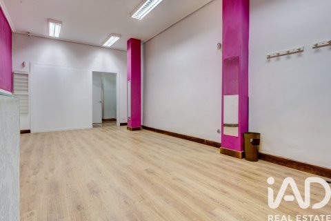 Liikekiinteistö myytävänä Bilbao, Biscay, Espanja, 3 makuuhuonetta, 54 m2 No. 188018 - kuva 9
