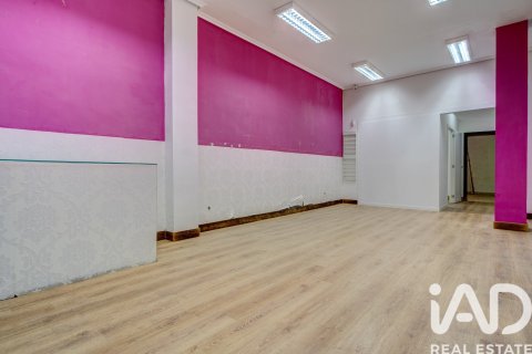 Liikekiinteistö myytävänä Bilbao, Biscay, Espanja, 3 makuuhuonetta, 54 m2 No. 188018 - kuva 8