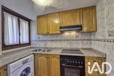 Wohnung zum Verkauf in Teruel, Spanien 1 Schlafzimmer, 71 m2 Nr. 188019 - Foto 5