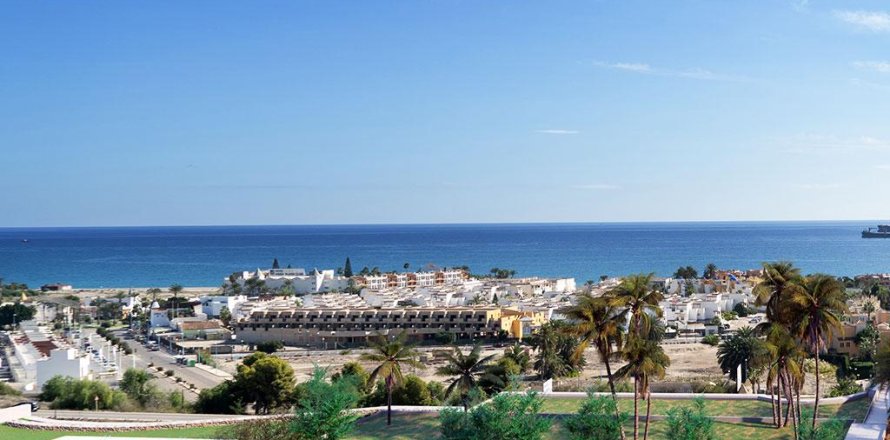 Appartamento a Vera, Almeria, Spagna 3 camere da letto, 77 mq. N° 168582