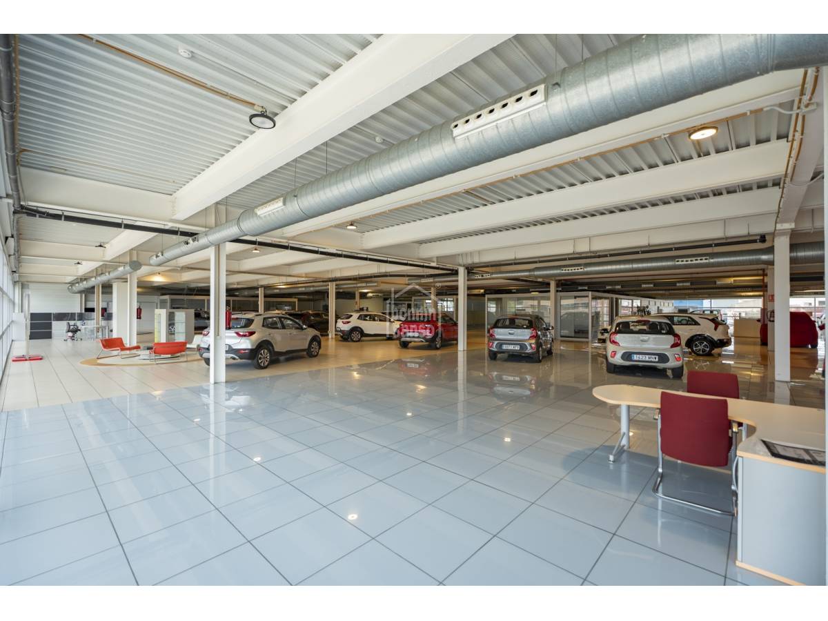 Propiedad comercial en Mahon, Menorca, España 6018 m2 No. 133207