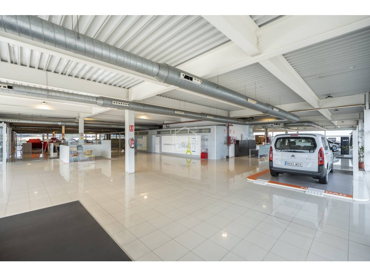 Propiedad comercial en Mahon, Menorca, España 6018 m2 No. 133207