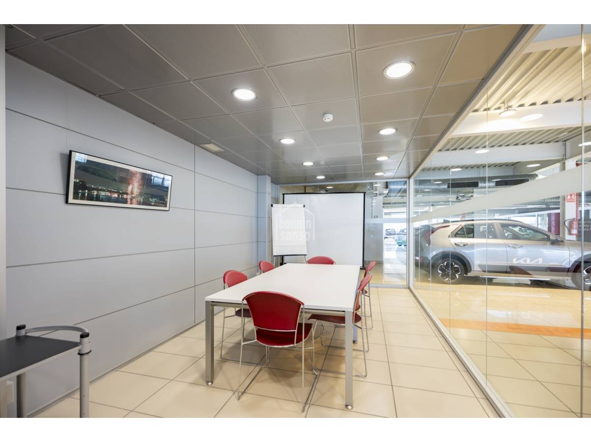 Propiedad comercial en Mahon, Menorca, España 6018 m2 No. 133207