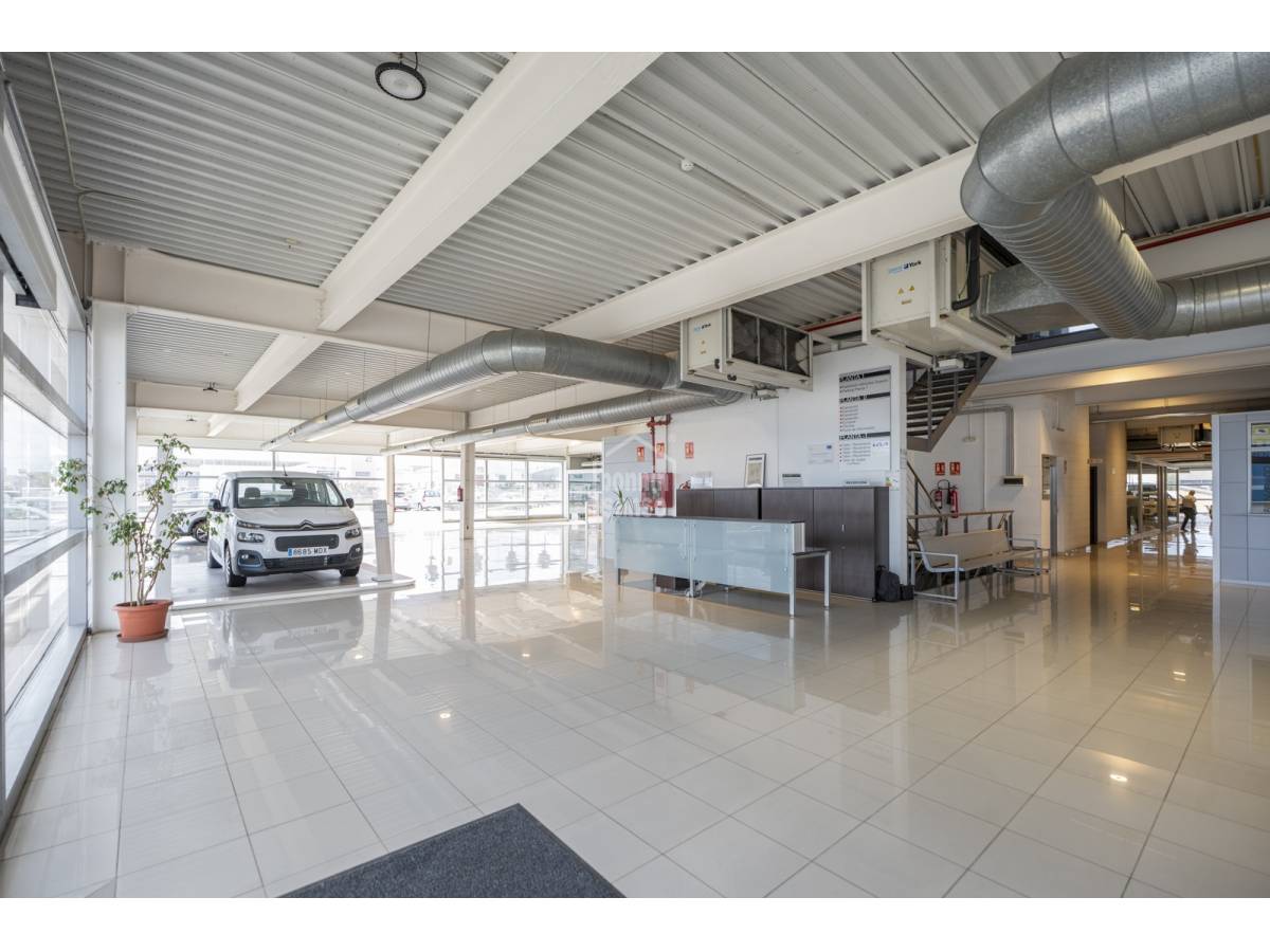 Propiedad comercial en Mahon, Menorca, España 6018 m2 No. 133207