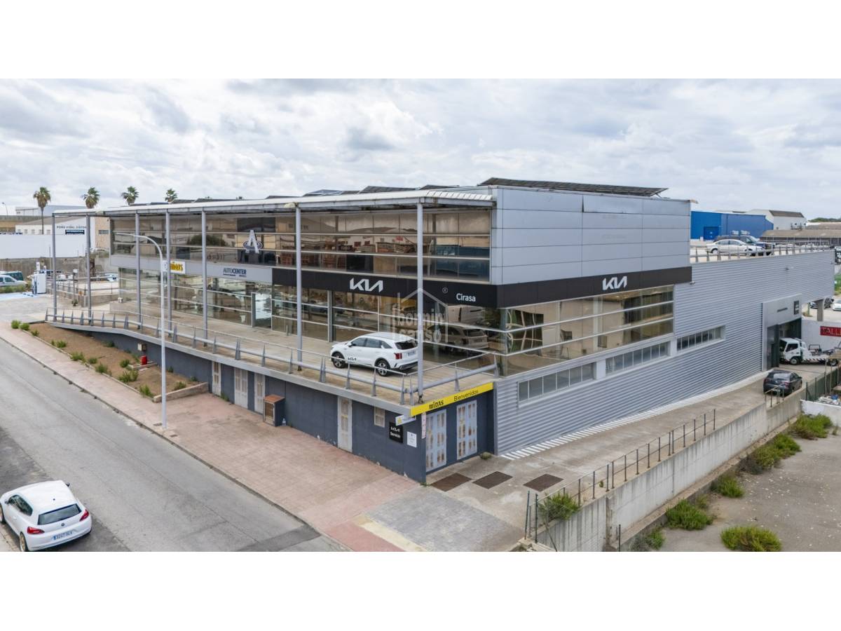 Propiedad comercial en Mahon, Menorca, España 6018 m2 No. 133207