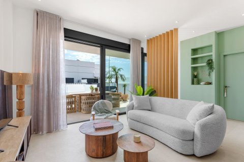 Kaupunkipientalo myytävänä Dolores, Alicante, Espanja, 3 makuuhuonetta, 143 m2 No. 141688 - kuva 30