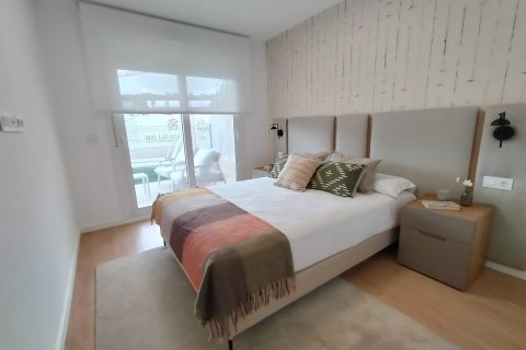 Продажа квартиры в Монфорте-дель-Сид, Аликанте, Испания 2 спальни, 95м2 №141689 - фото 25