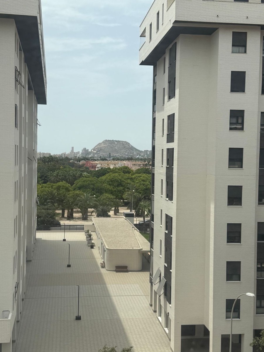 Apartment à San Juan, Alicante, Espagne 3 chambres, 130 m2 No. 142978