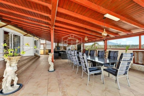 Villa till salu i Adeje, Tenerife, Spanien 14 sovrum, 854 kvm. Nr. 164586 - foto 12