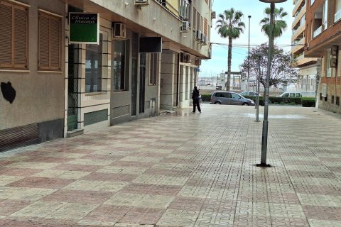 Appartamento in vendita a Torrevieja, Alicante, Spagna 3 camere da letto, 175 mq. N° 196995 - foto 27