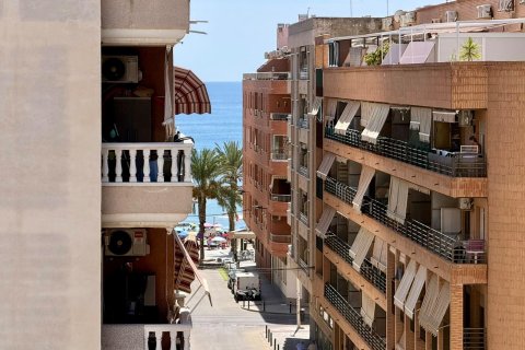 Apartment à Torrevieja, Alicante, Espagne 1 chambre, 57 m2 No. 195629