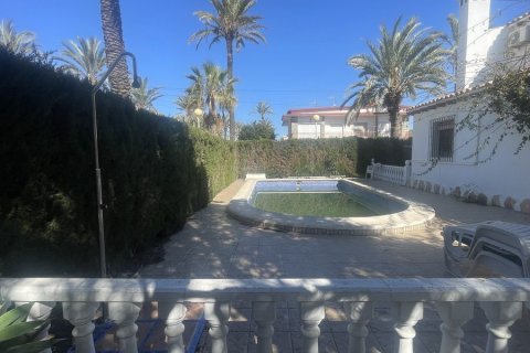 Villa in vendita a Cabo Roig, Alicante, Spagna 180 mq. N° 195632 - foto 3