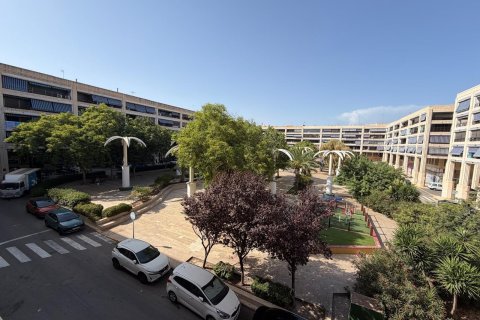 Appartamento in vendita a Guardamar del Segura, Alicante, Spagna 3 camere da letto, 108 mq. N° 195628 - foto 6