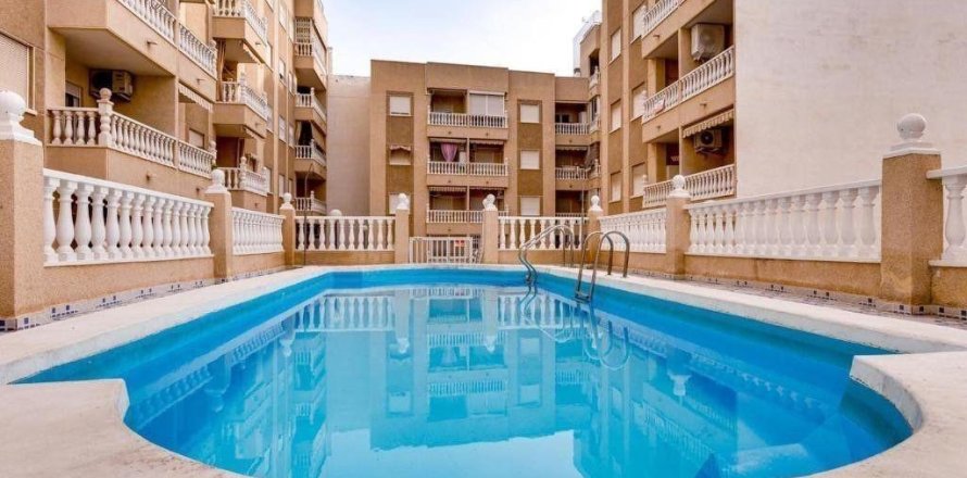 Dzīvoklis Torrevieja, Alicante, Spānijā 2 istabas, 55 m2 Nr. 195627