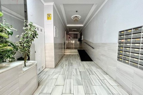 Dzīvoklis pārdošanā Torrevieja, Alicante, Spānijā 2 istabas, 55 m2 Nr. 195627 - attēls 4