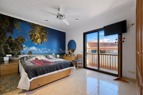 Villa for sale in El Toro, Mallorca, Spain 3 bedrooms, 157 sq.m. No. 180184 - photo 12