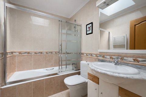 Villa for sale in El Toro, Mallorca, Spain 3 bedrooms, 157 sq.m. No. 180184 - photo 11