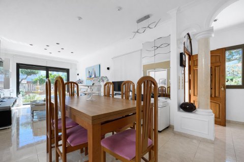 Villa for sale in El Toro, Mallorca, Spain 3 bedrooms, 157 sq.m. No. 180184 - photo 2